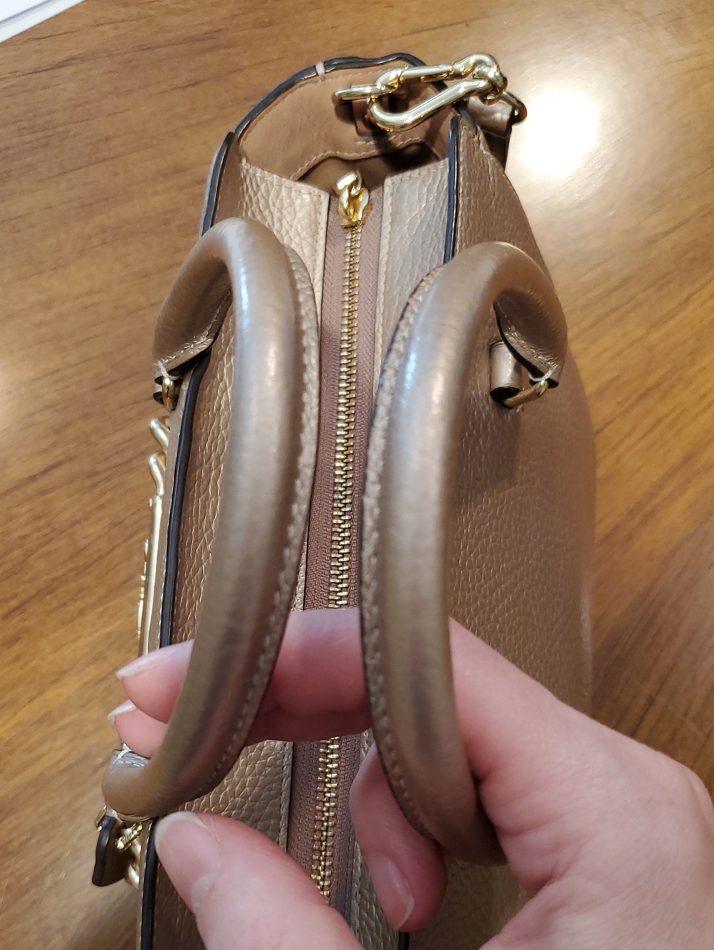 Like NEW Coach Blake Carryall 25 Bag Rose Gold - Picture 6 of 15